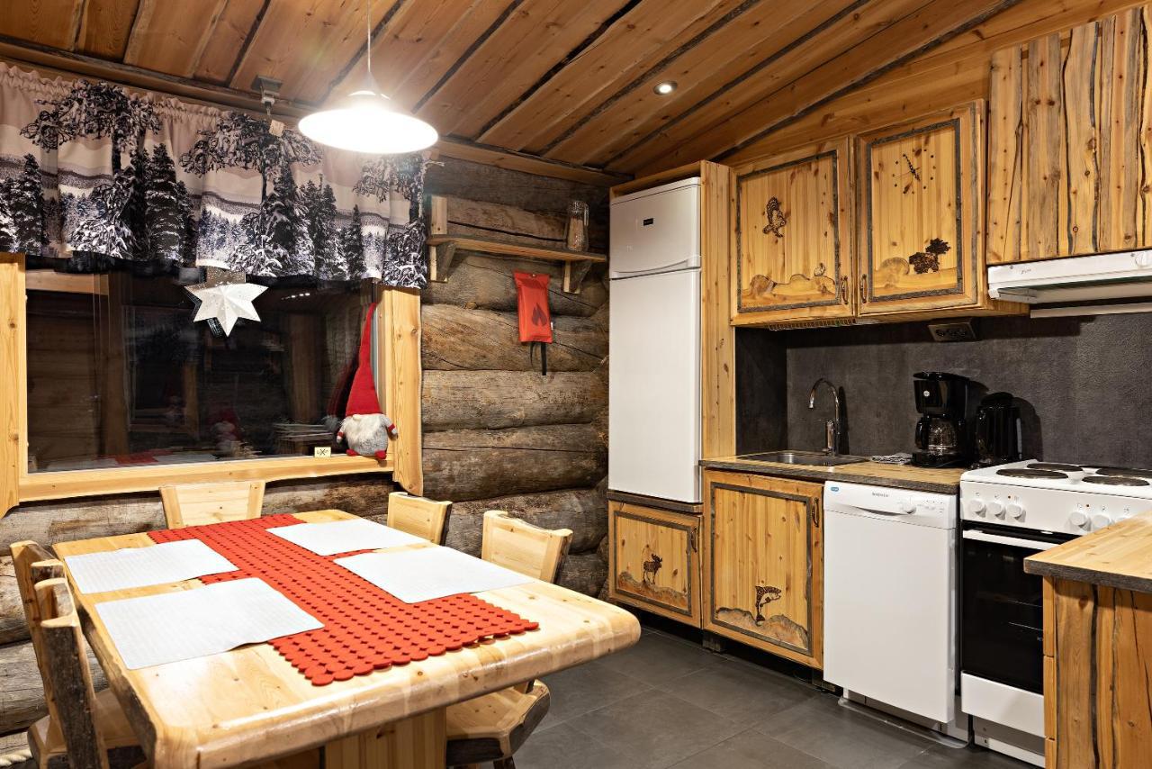 סאריסלקה Polar Aurora Cabins מראה חיצוני תמונה