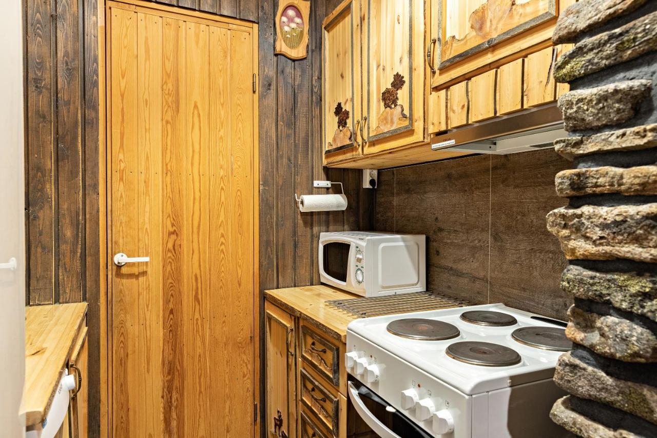 סאריסלקה Polar Aurora Cabins מראה חיצוני תמונה